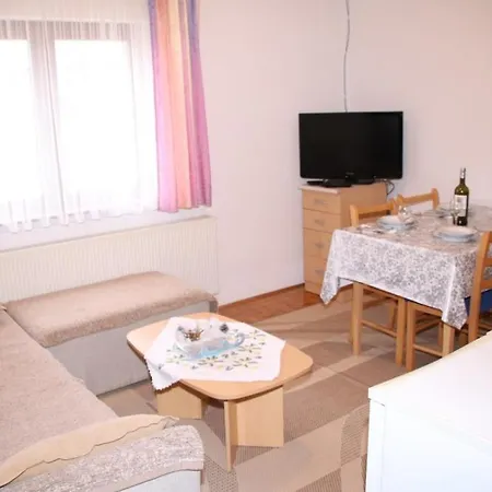 Vuvuzela アパート *